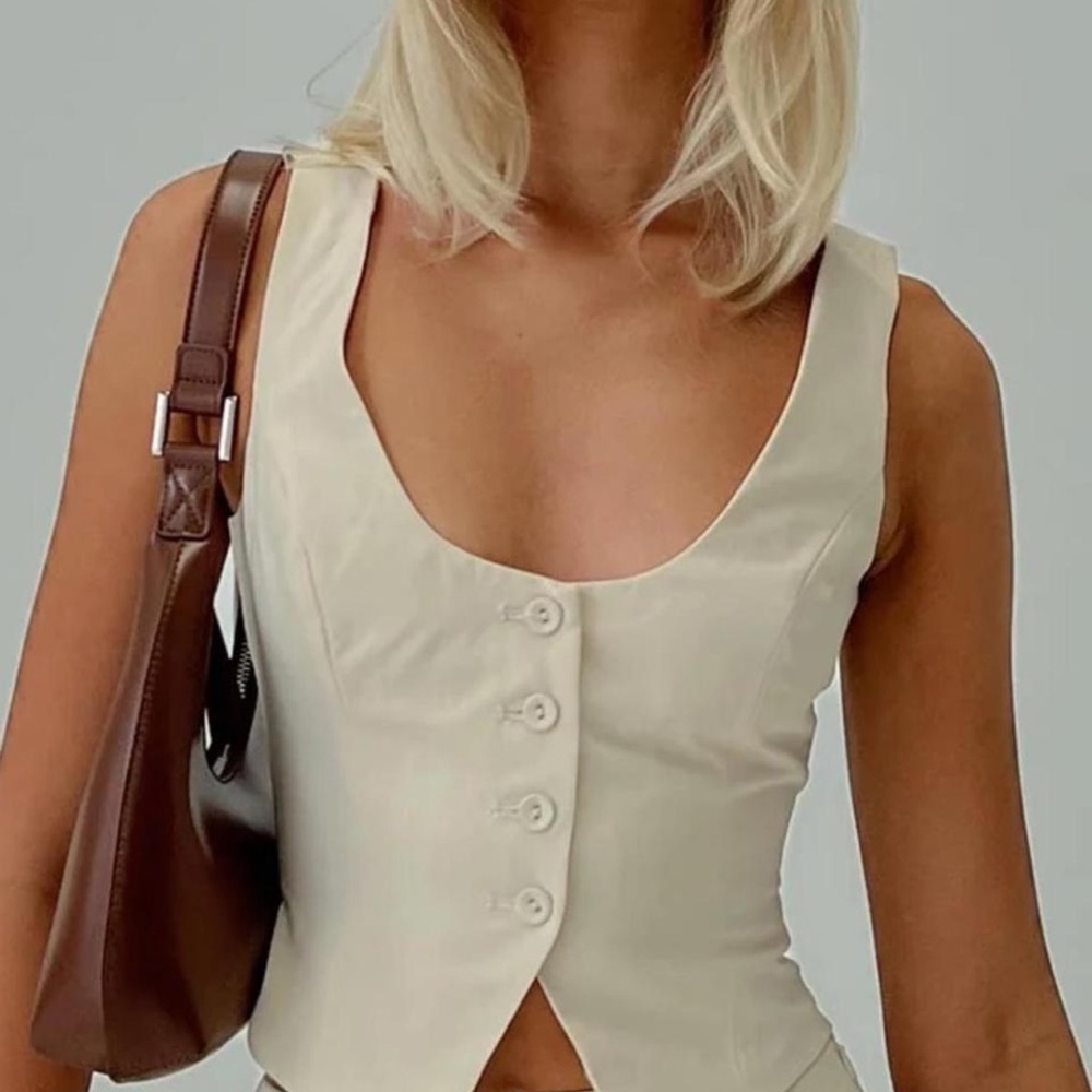 PRINCESS POLLY VEST TOP